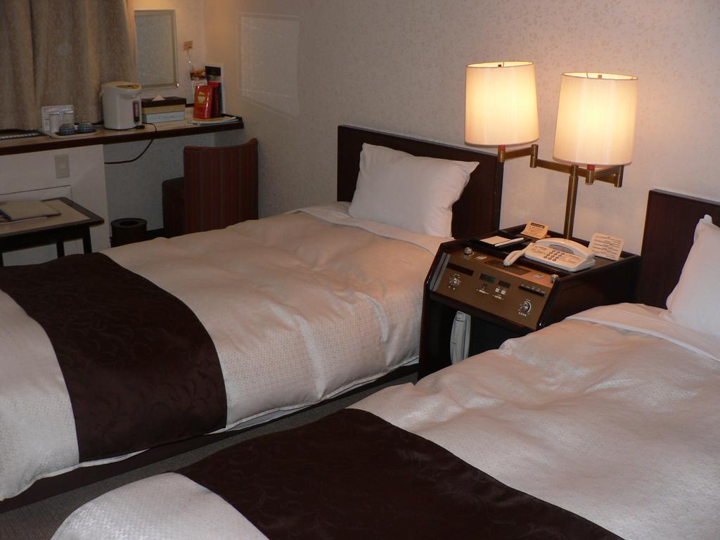Hiroshima Kokusai Hotel Extérieur photo