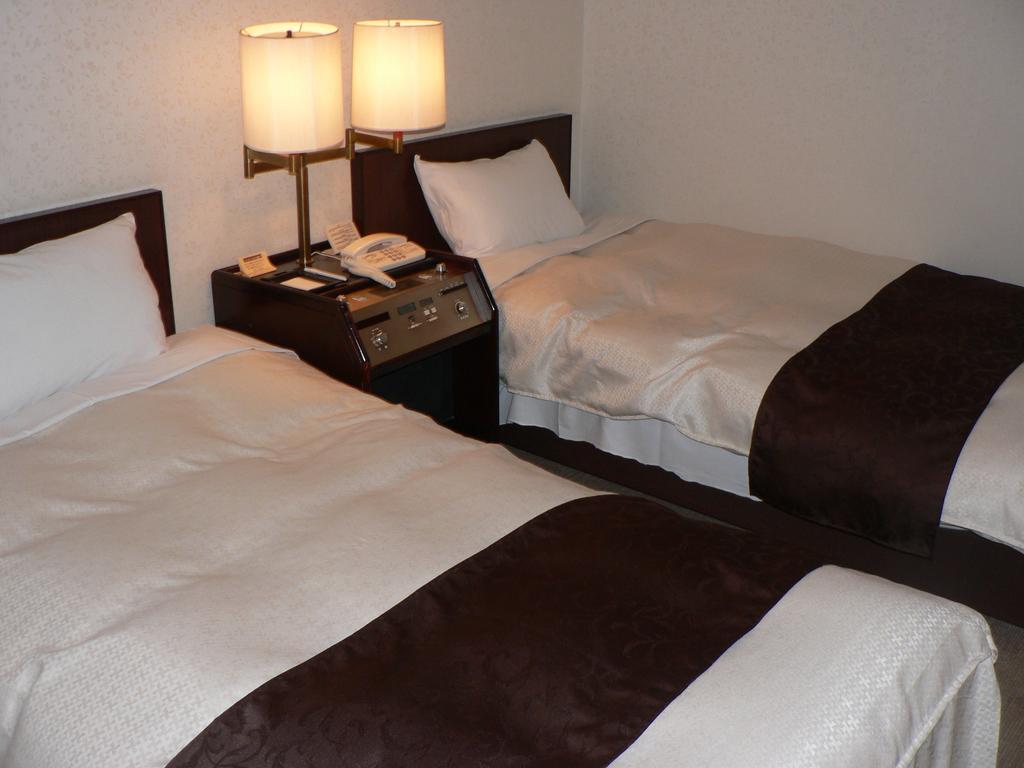 Hiroshima Kokusai Hotel Extérieur photo