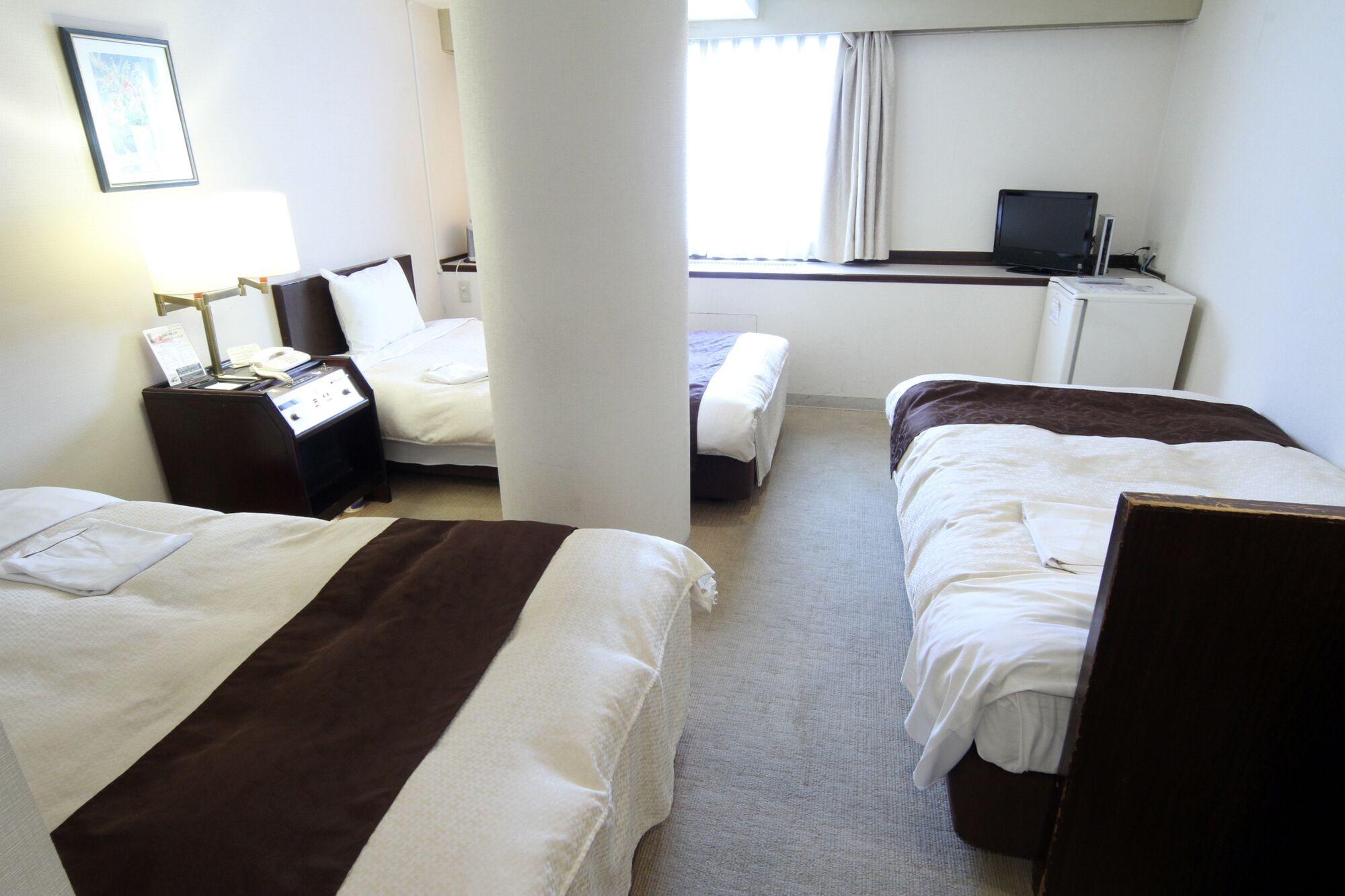 Hiroshima Kokusai Hotel Extérieur photo
